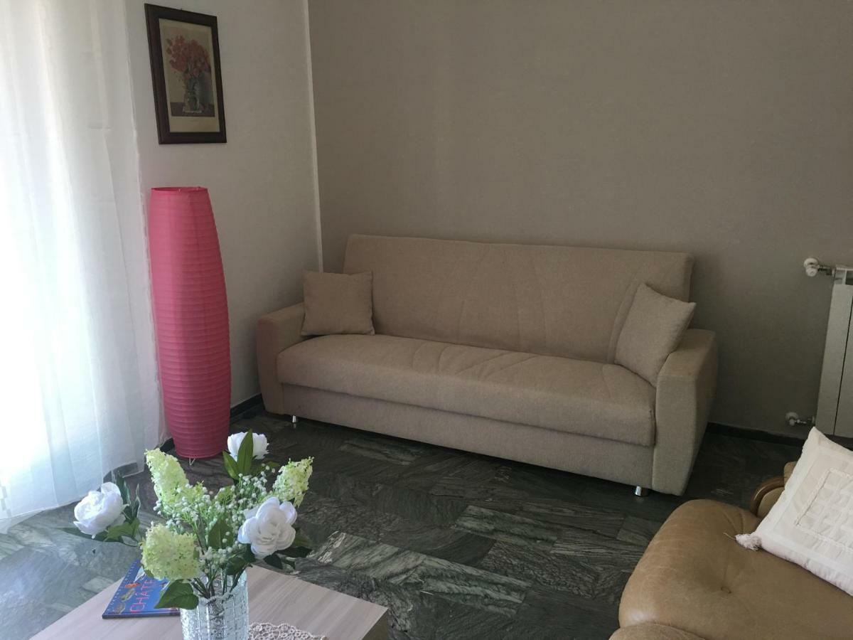 Casa Elena Apartment Албисола Супериоре Екстериор снимка